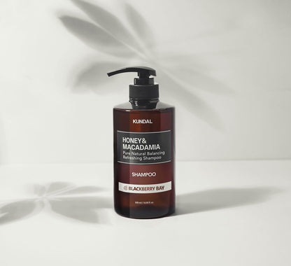 KUNDAL HONEY&MACADAMIA Pure Natural Balancing Refreshing Shampoo 500ml #BLACKBERRY BAY - Chikolab