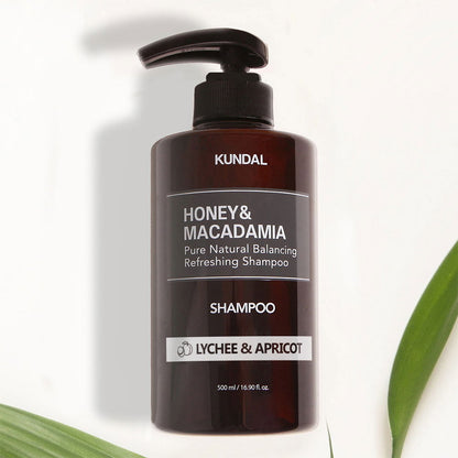KUNDAL HONEY&MACADAMIA Pure Natural Balancing Refreshing Shampoo 500ml #LYCHEE & APRICOT - Chikolab