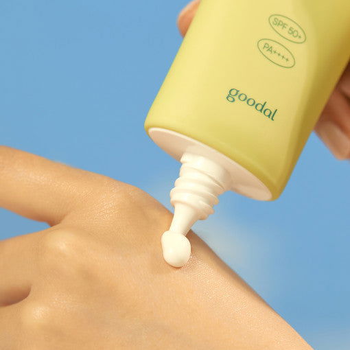 goodal Heartleaf Calming Moisture Sun Cream 50ml [SPF 50+ PA++++] - Chikolab