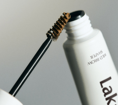 Laka Wild Brow Shaper